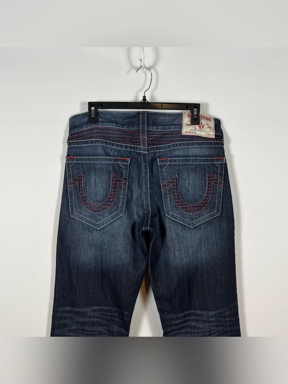 True Religion Slim Section Straight Leg Jeans Size 33 Inseam 33”